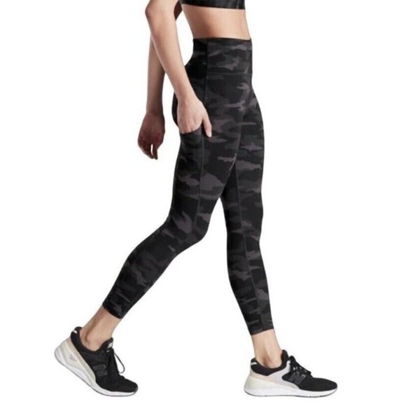 Athleta Ultimate Stash Pocket Camo 7/8 Tight SuperSonic Leggings - Picture 1 of 7